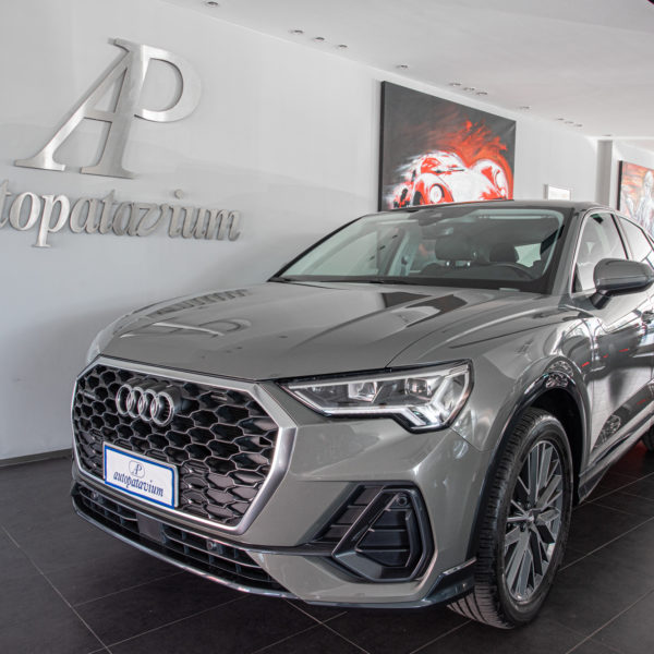 AUDI Q3 SPE 40 TDI QUATTRO S TRONIC BUSINESS